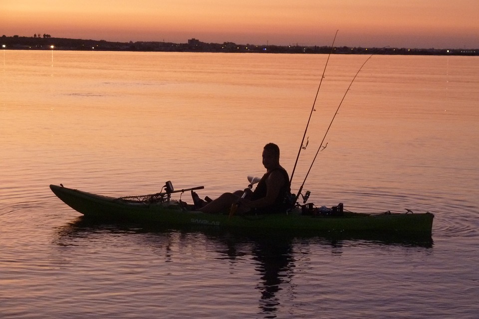 Kayak Fishing Precautions
